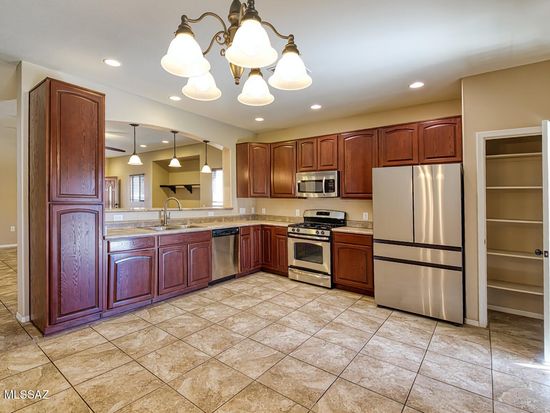 4392 Big Bend St, Sierra Vista, AZ 85650