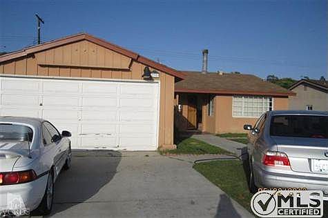 2nd image of 298 S Ashwood Ave