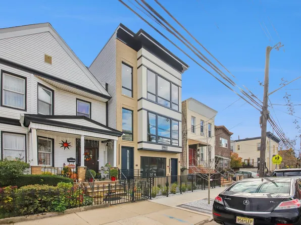 134 Hancock Avenue image 18 of 18