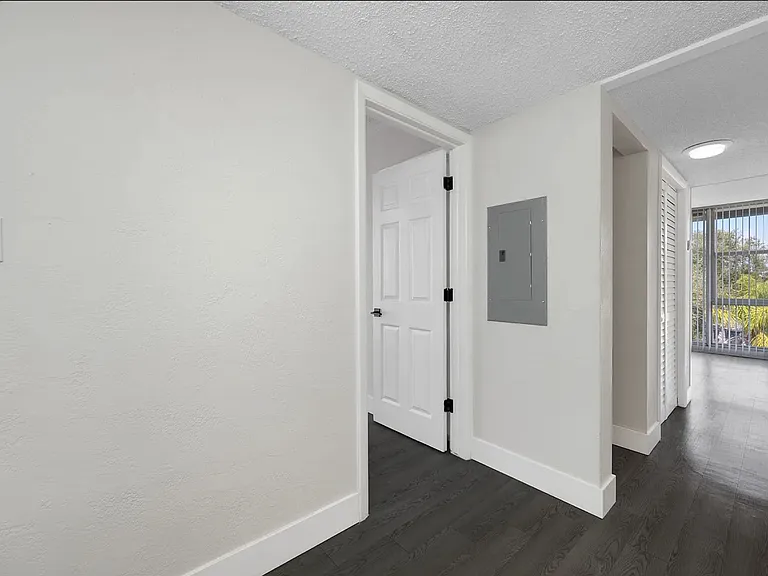3554 1st Ave N #203 — Photo 14