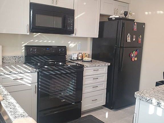 4th image of 4123 Brookfield Dr
