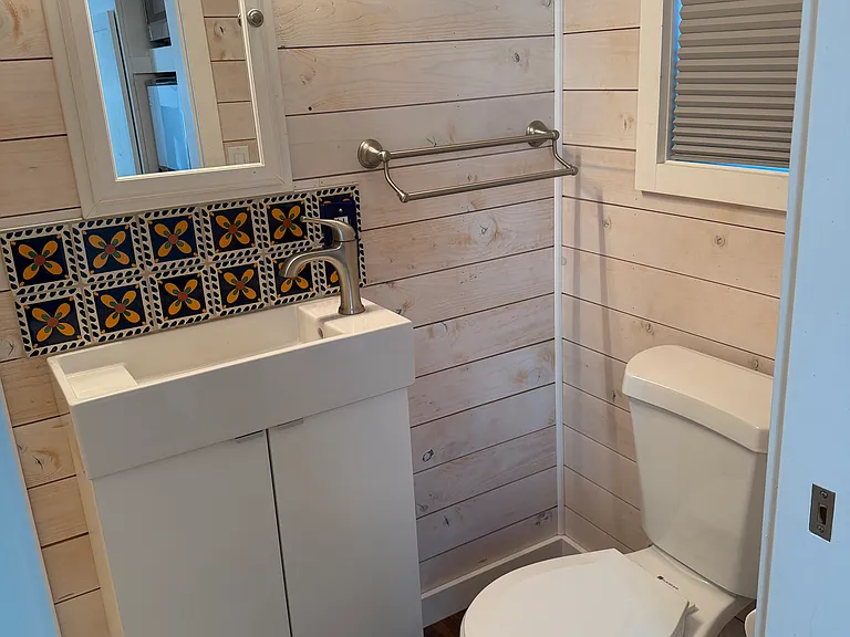 9550 Glen Arbor Rd #B — Photo 7