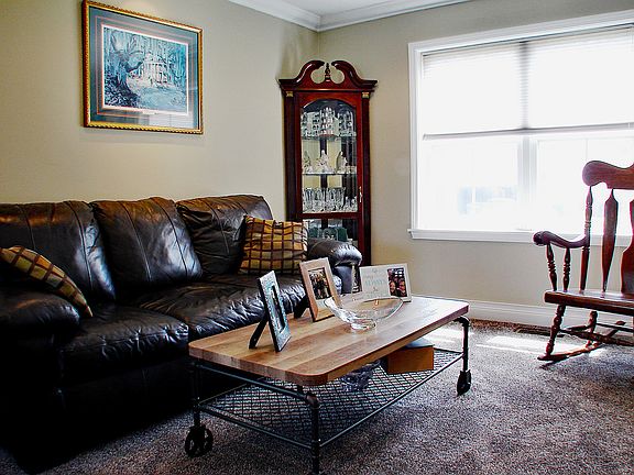 5th image of 286 N Crooked Lake Ln