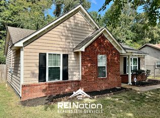 4720 Crestfield Rd, Millington, TN 38053