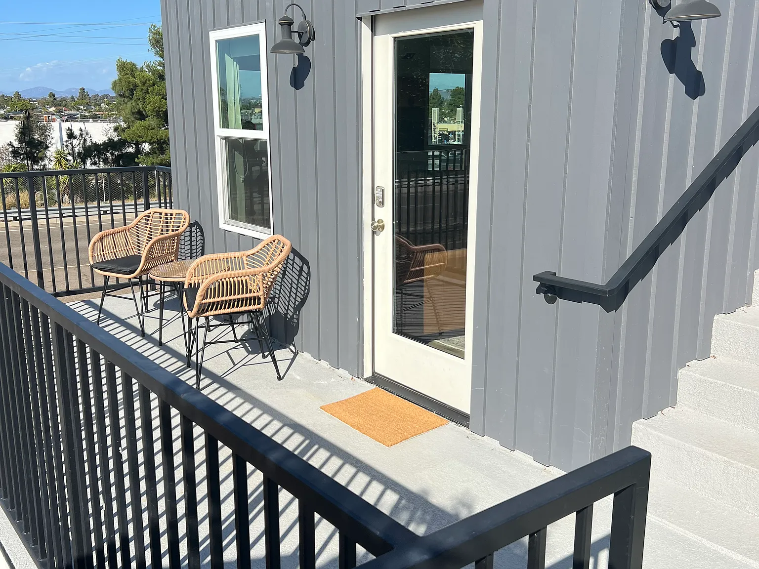 1 bed, 583 sqft, $2,450 — Photo 1