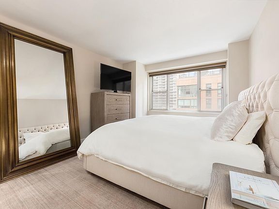 5th image of 300 E 40th St APT 5J