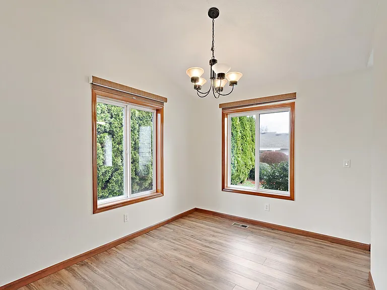 3417 NE 149th Ave — Photo 10
