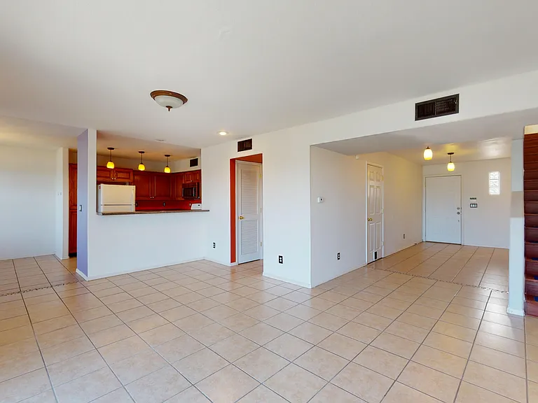 6256 Escondido Dr — Photo 5
