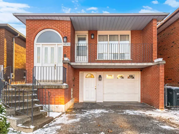 4262 Poltava Cres, Mississauga, ON L4W 3C2