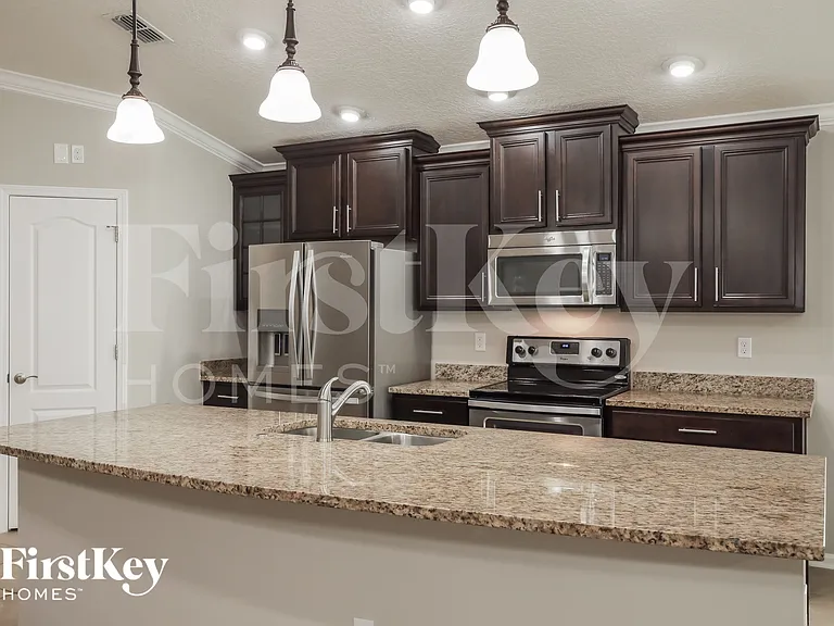 104 Glenlivet Way — Photo 6