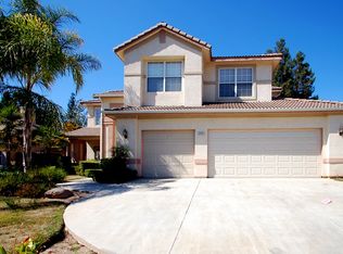 5524 W Bluff Ave, Fresno, CA 93722