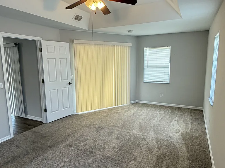 1229 SE 21st Pl — Photo 19