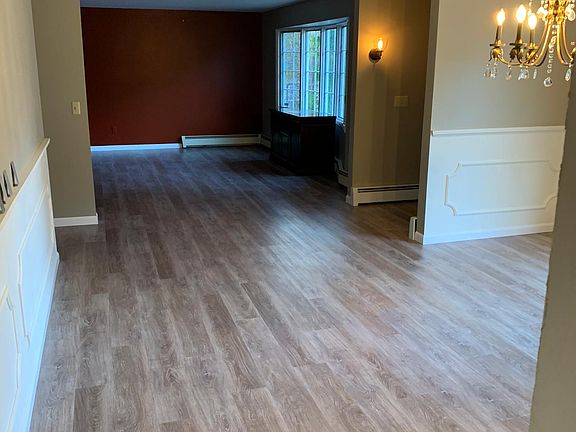 4th image of 2725 E Bridger Dr