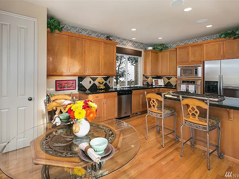 6715 Crest View Ave SE — Photo 4