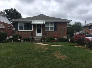 10048 N Marlene Dr, Saint Louis, MO 63123