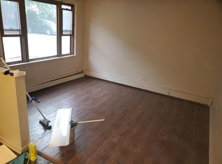 14638 Harding Ave APT 3, Midlothian, IL 60445