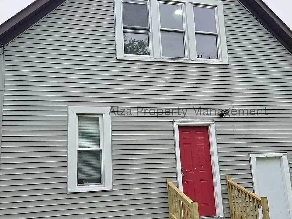1639 Victoria Ave #1