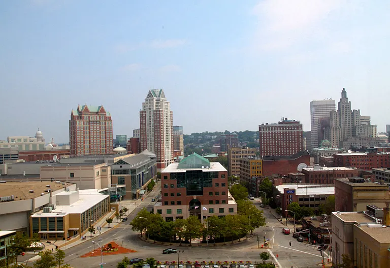 Regency Plaza — Photo 131