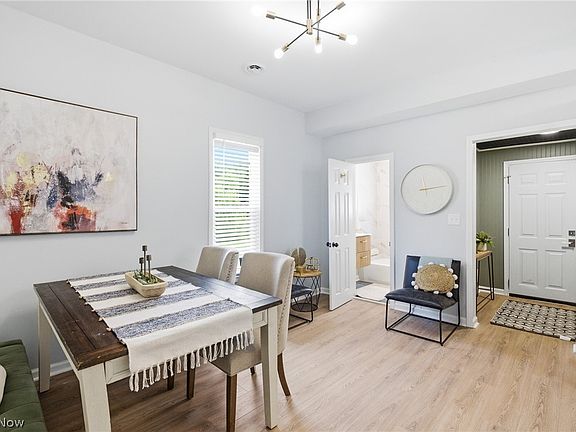 4th image of 28924 Hazel Ave