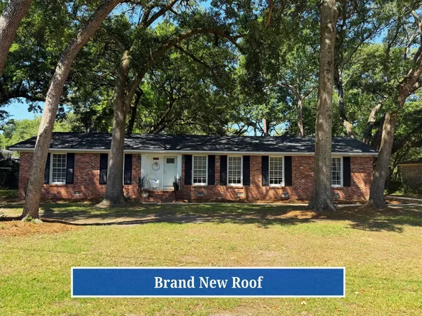 1775 Balfoure Dr, Charleston, SC 29407