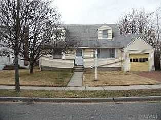 1st image of 31 Holly Ave