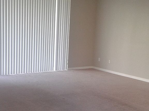 5th image of 15025 Bellinkoff Ln