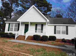 1003 Laurel Leaf Rd, Zebulon, NC 27597