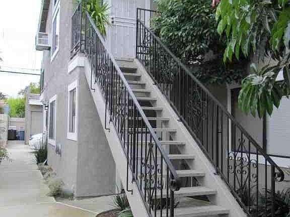 4th image of 522 Obispo Ave APT D