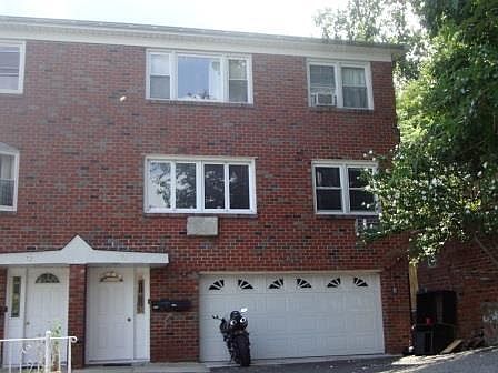 1st image of 72 Edgewood Ave #1