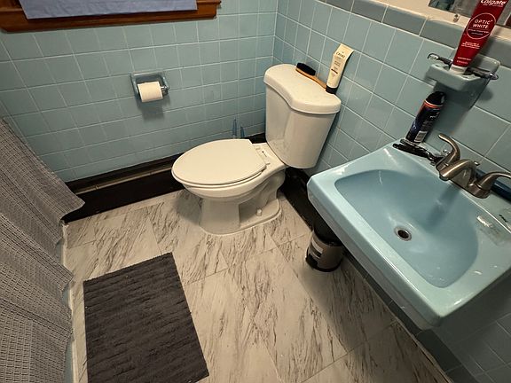 5th image of 22 School St Floor 2