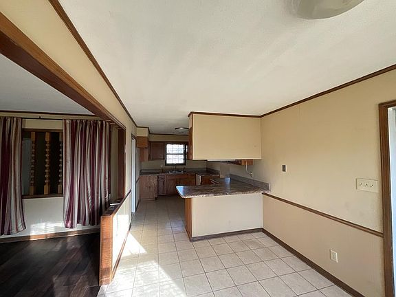 4th image of 465 Rubye Dr