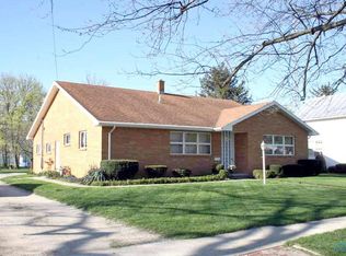 313 E Yeasting St, Gibsonburg, OH 43431