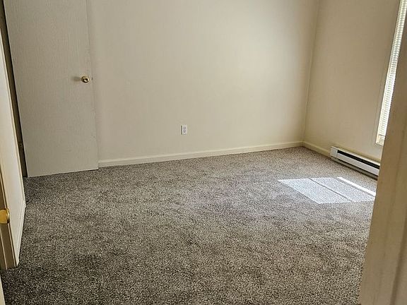 3rd image of 2-8 & 10 S Fleming St #8D