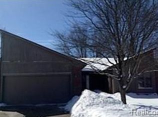 42617 Steepleview St, Northville, MI 48168