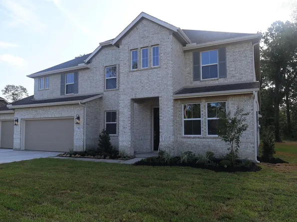 112 Roebuck Ln, New Waverly, TX 77358