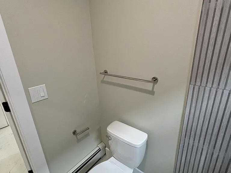 9-11 Stecher St #2L — Photo 8