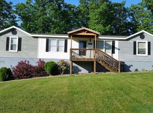 111 Zack St, Shady Spring, WV 25918