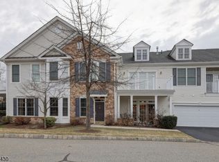 3 Garnet Dr #3401, Little Falls, NJ 07424