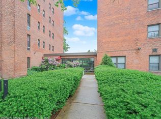 100 Colfax Ave APT 1N, Staten Island, NY 10306