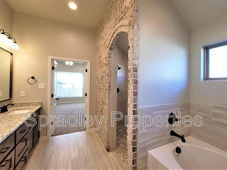 6120 Modena Dr — Photo 12