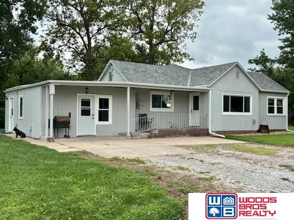 597 406th Rd, Beaver Crossing, NE 68313