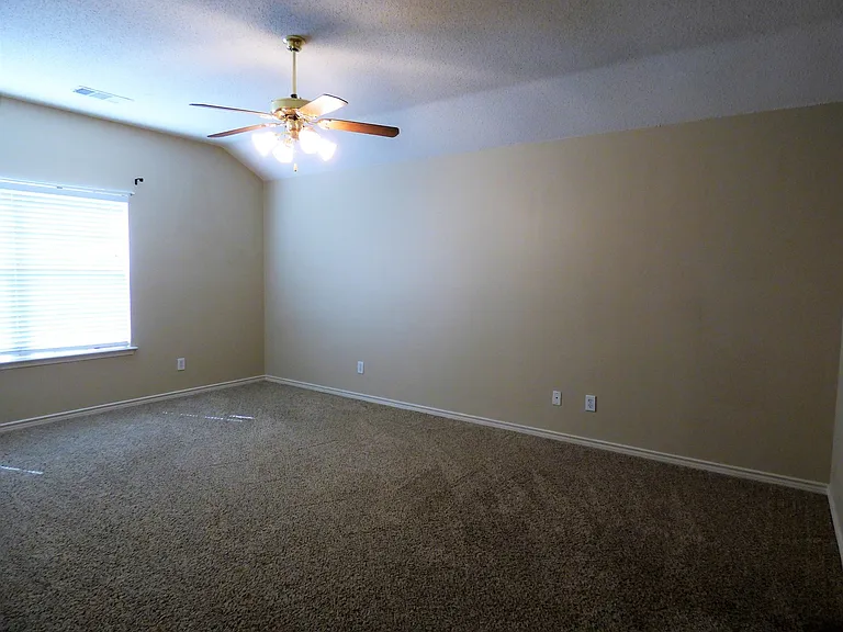 1509 Appalachian Dr — Photo 10