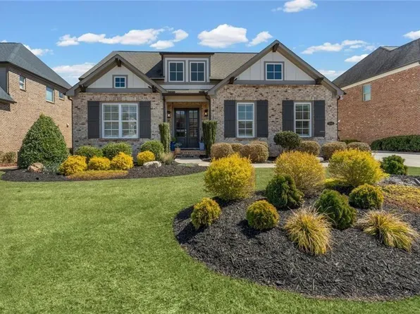 3345 Carmichael Dr, Cumming, GA 30028