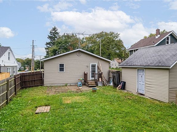 4th image of 231 Ohio Ave