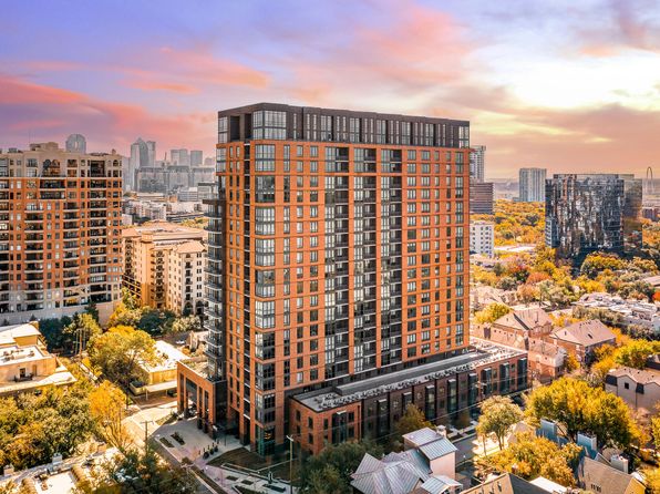 3611 Congress Ave #310