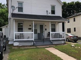 17 Clinton St, Manchester, CT 06040