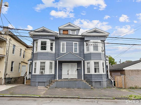 3rd image of 396 Benham Avenue