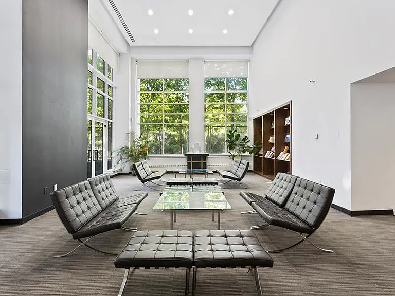 446 Kent Ave #2C — Photo 10