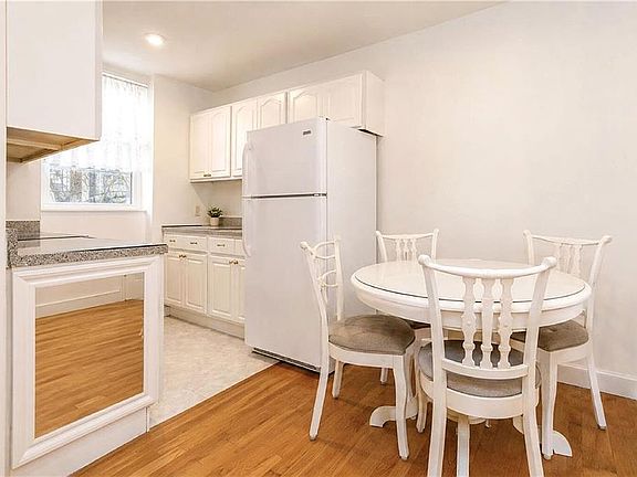 3rd image of 1730 E 14th St APT 4K