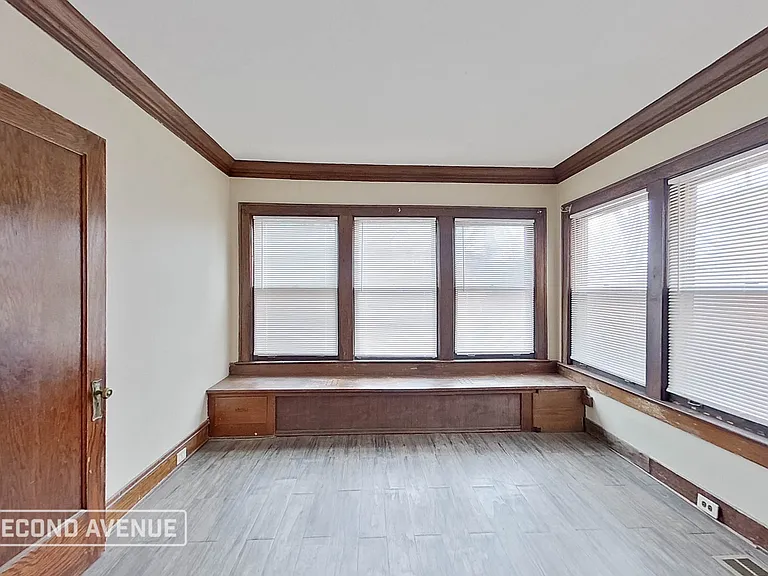 910 Dresden Rd — Photo 11